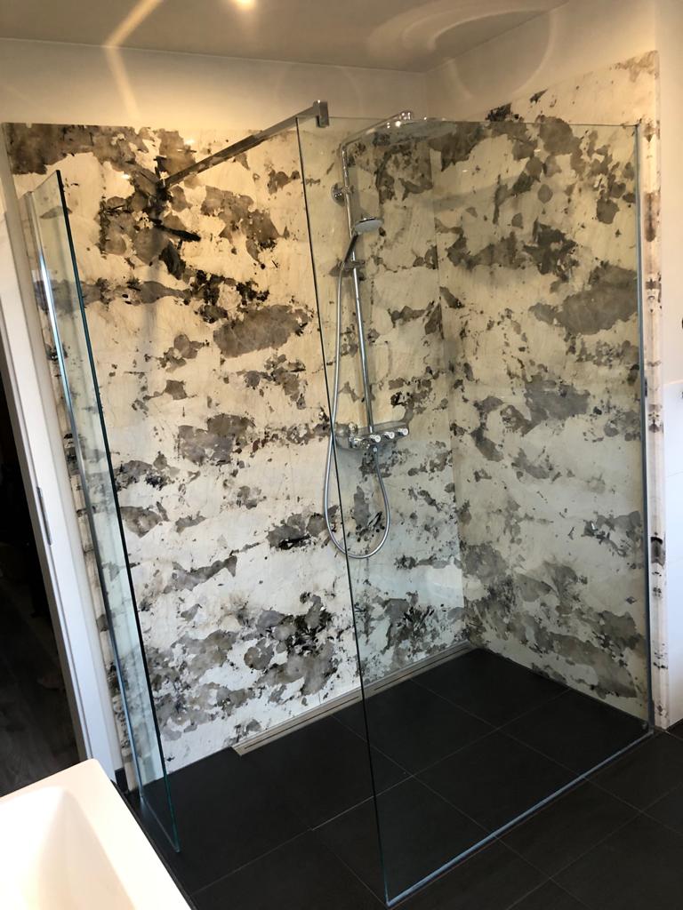 Dusche