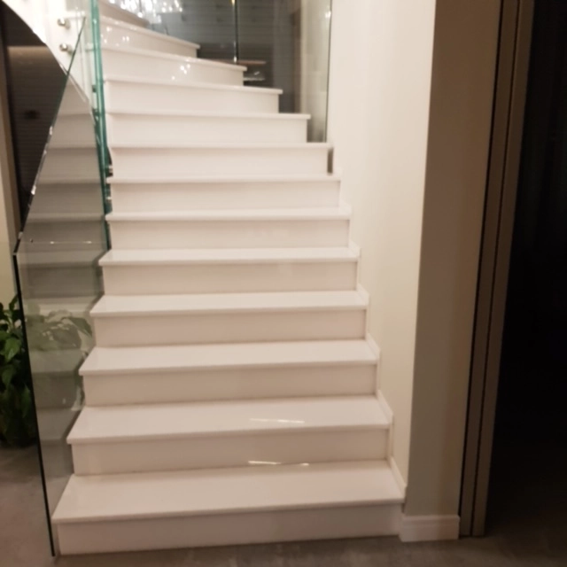 Treppe_Bianco_Neve